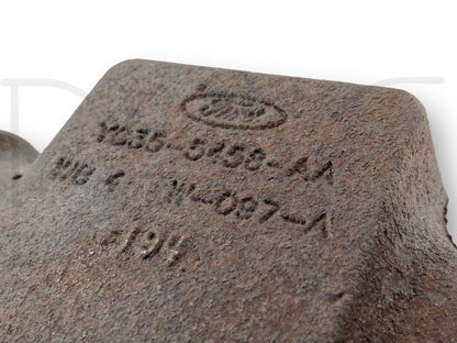 99-04 Ford F250 F350 Super Duty Front Lower Shock Mount OEM Yc35-5458-Aa