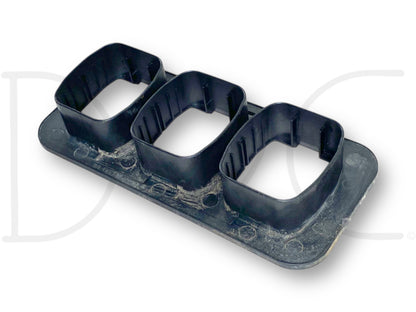 99-01 Ford F250 F350 Firewall Plug Bracket Grommet Retainer OE F57B-14A541-Bc