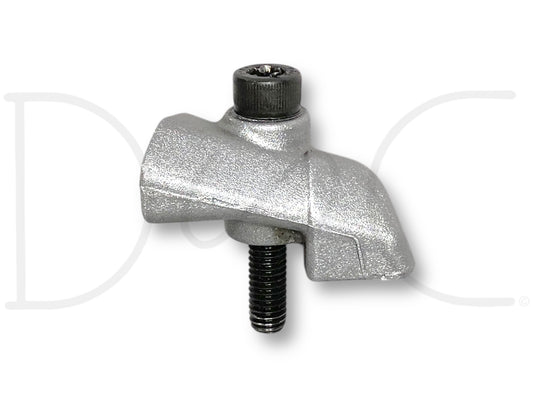 99-02 Ford F250 F350 7.3 7.3L Injector Oil Exhaust Spout Deflector W/ Bolt OE