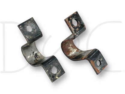 99-04 Ford F250 F350 2WD Front Axle Sway Bar Bushing Brackets Bracket Set OE