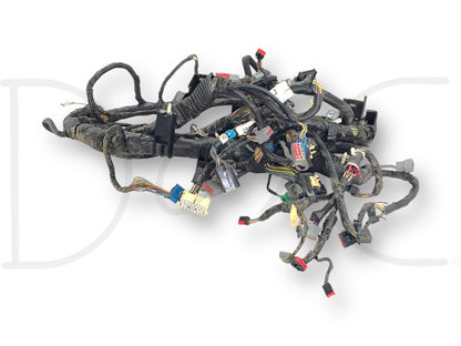 08-10 Ford F250 F350 6.4 6.4L Diesel Dash Wiring Harness 8C3T-14401-P2609 Lj used wiring harness with light wear and several wires previously tapped or spliced, compatible with 2008-2010 Ford F-250, F-350, F-450, F-550 Super Duty trucks.