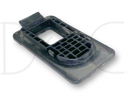 08-16 Ford F250 F350 Front Body Mount Cushion Reinforcement Plate OE RH Right