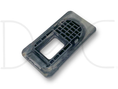 08-16 Ford F250 F350 Front Body Mount Cushion Reinforcement Plate OE RH Right
