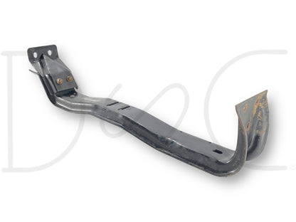 04-10 Ford F250 F350 4WD Automatic Trans Transmission Crossmember Frame made of black metal with light wear and rust spots, compatible with 2005-2010 Ford F-250, F-350, F-450, and F-550 trucks, removed from a 2008 Ford F-250 King Ranch 6.4L diesel model.