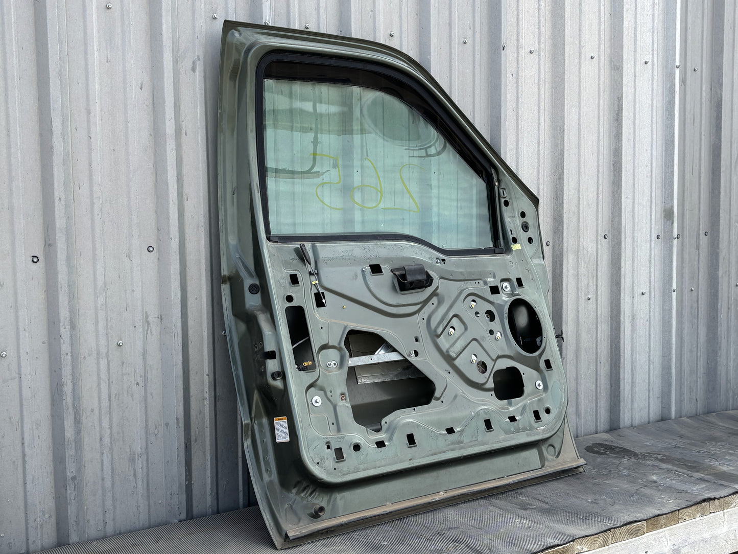 99-07 Ford F250 F350 Front LH Left Driver Door ST Green / AQ Tan Electric