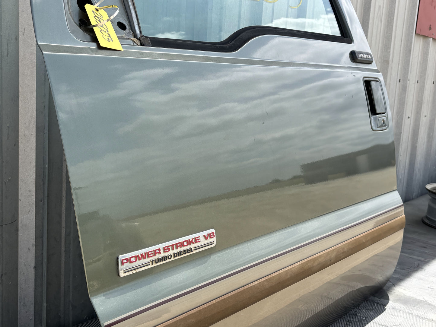 99-07 Ford F250 F350 Front LH Left Driver Door ST Green / AQ Tan Electric