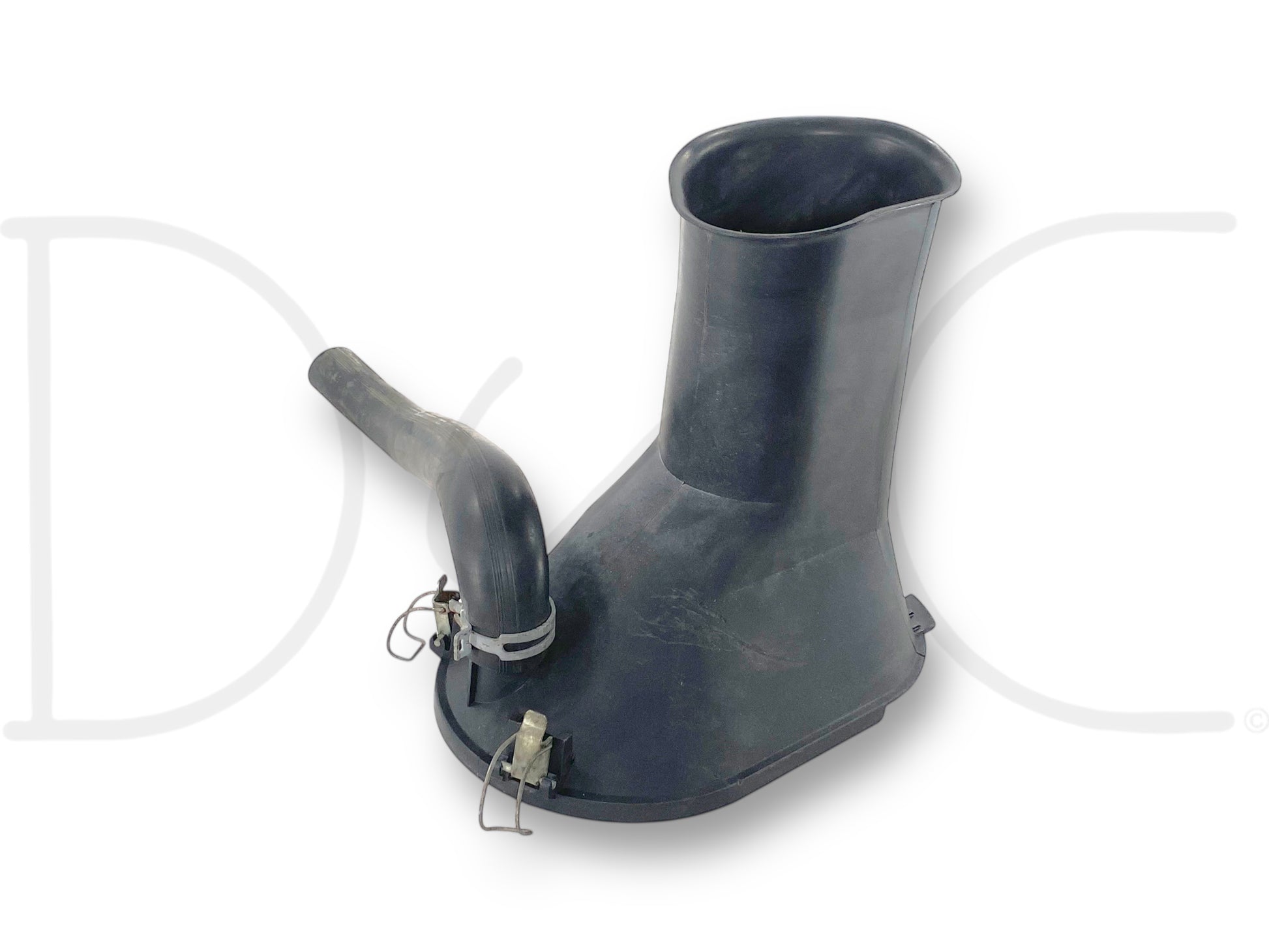 03-07 Ford F250 F350 6.0 6.0L Air Intake Inlet Housing Lid Filter Front Cover OE used part in good condition with light wear, compatible with Ford Super Duty diesel trucks.