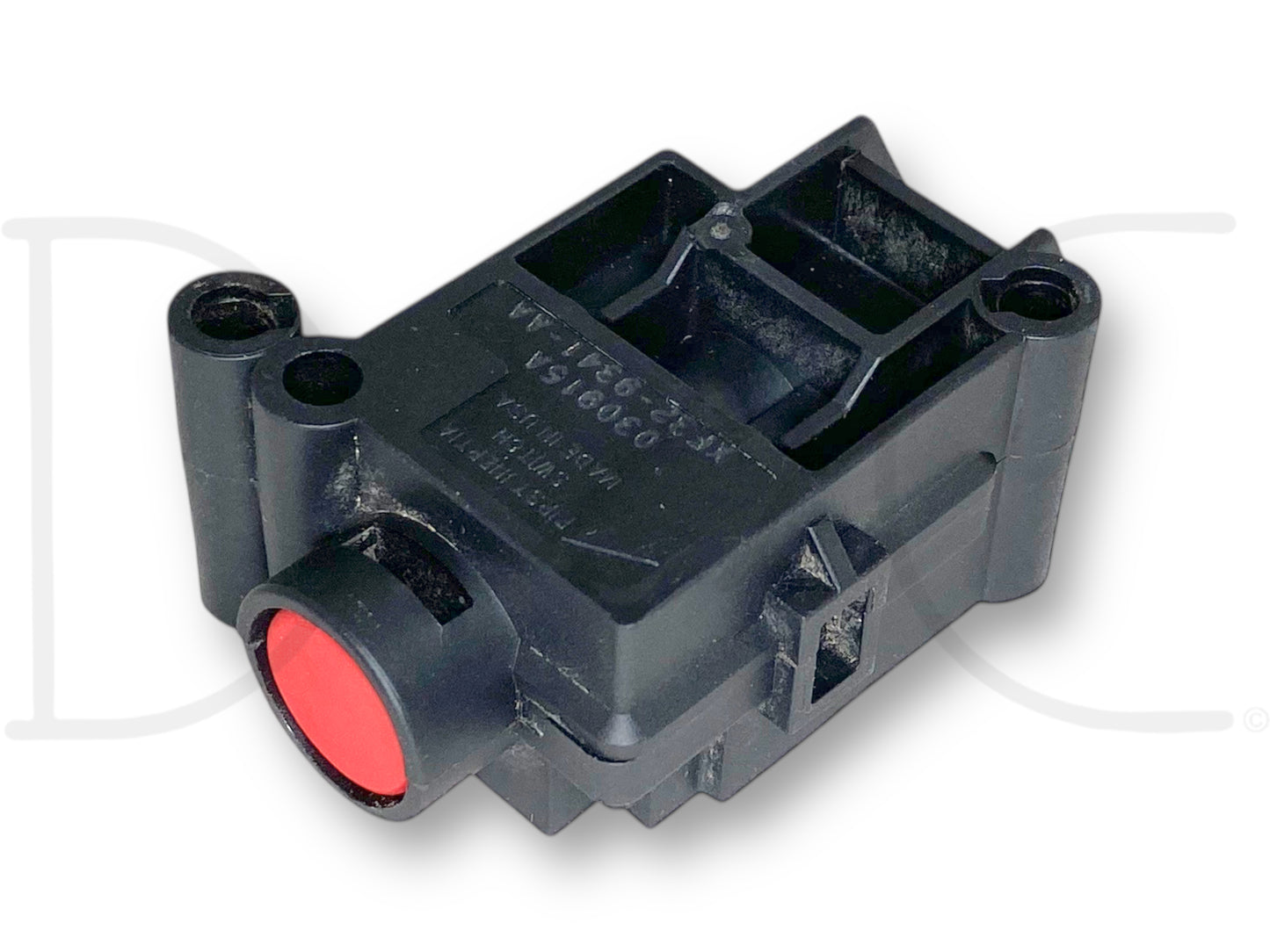 02-07 Ford F250 F350 Fuel Pump Shut Off Inertia Reset Switch Xf32-9341-Aa used, good condition with light wear, compatible with 2002-2007 Ford Super Duty trucks.