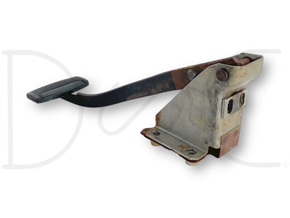 99-04 Ford F250 F350 Brake Pedal Assembly Auto Transmission OEM