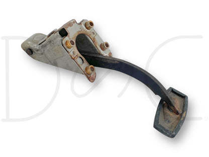 99-04 Ford F250 F350 Brake Pedal Assembly Auto Transmission OEM