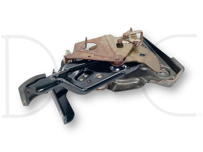 02-04 Ford F250 F350 Emergency Parking Brake Pedal Assembly Hood Release OEM