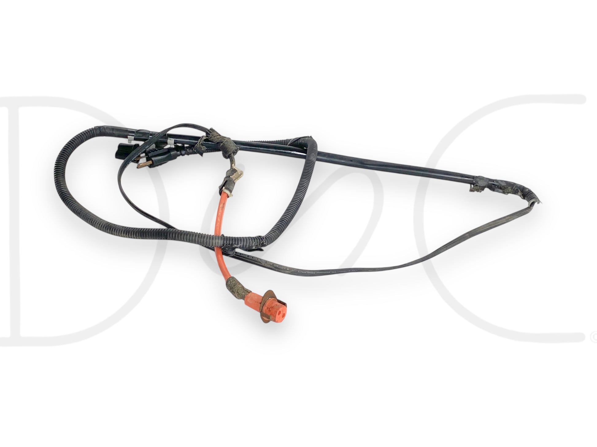 03-07 Ford F250 F350 6.0 6.0L Powerstroke Diesel Engine Block Heater Cord OEM used in good condition with light wear, compatible with 2003 to 2007 Ford F-250, F-350, F-450, and F-550 trucks, featuring OE quality for reliable engine block heating.