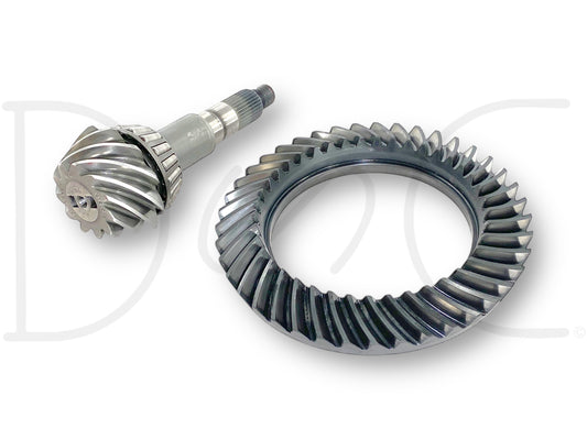 99-04 Ford F250 F350 DANA 60 Front Axle Ring & Pinion Gear Set 3.73 displayed on a white background, showing the used but good condition gears with light wear, compatible with 1999-2004 Ford Super Duty trucks including F250, F350, F450, and F550 models.