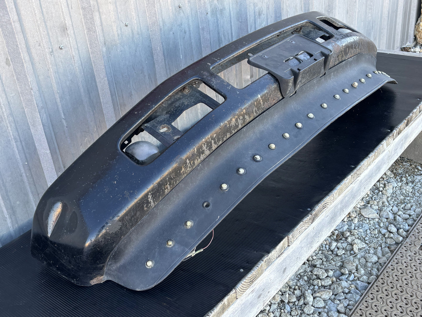 08-10 Ford F250 F350 Super Duty Front Bumper Black W/ Running Lights