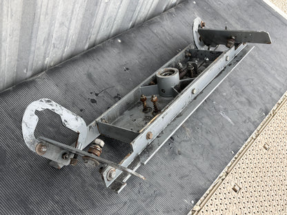 08-16 Ford F250 F350 Gooseneck Hitch B&W Turnover Ball