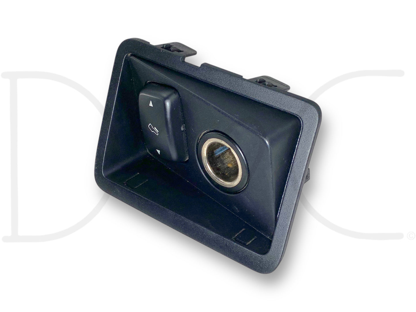 08-10 Ford F250 F350 Dash 12V Outlet Power Point Plug Bezel Adjustable Pedals