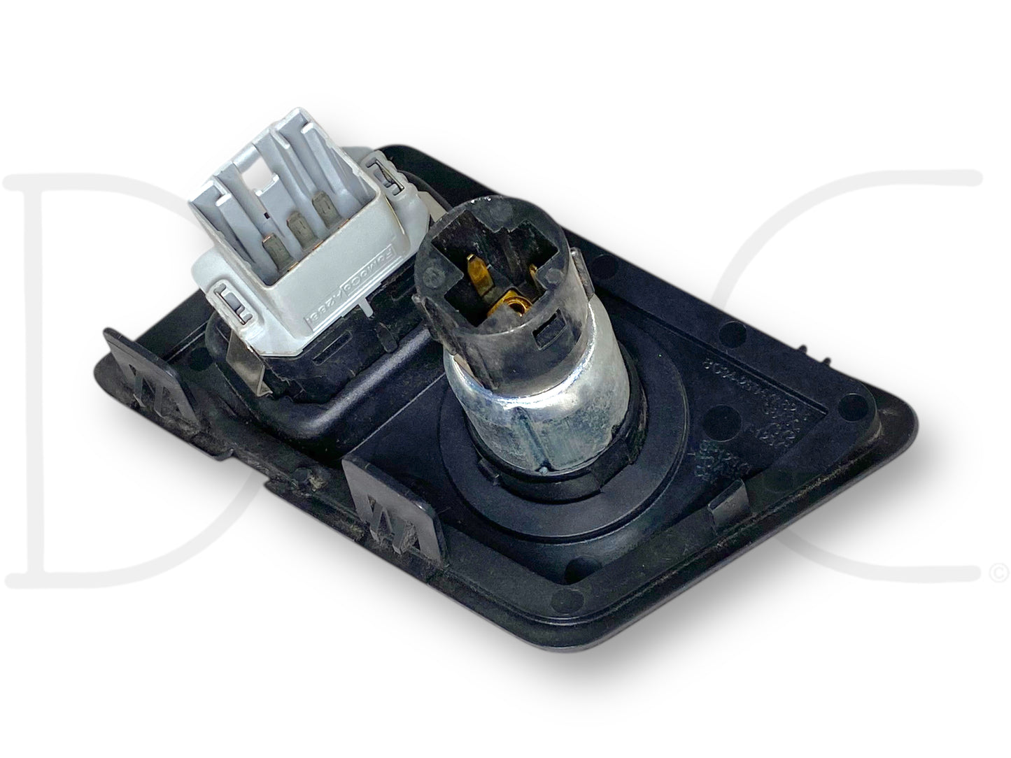 08-10 Ford F250 F350 Dash 12V Outlet Power Point Plug Bezel Adjustable Pedals