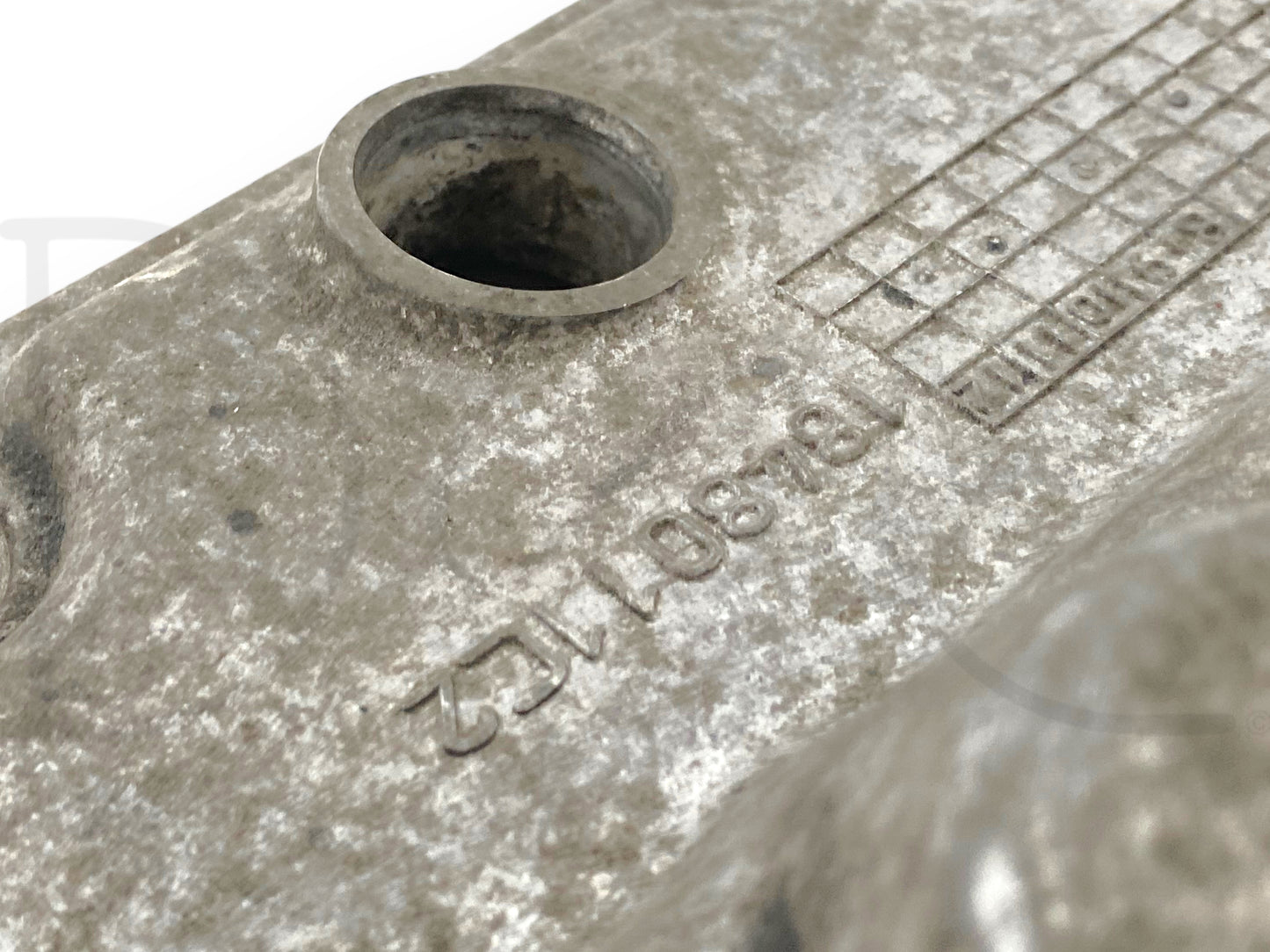 08-10 Ford F250 F350 6.4 6.4L Diesel RH Right Passenger Valve Cover 1848011C2