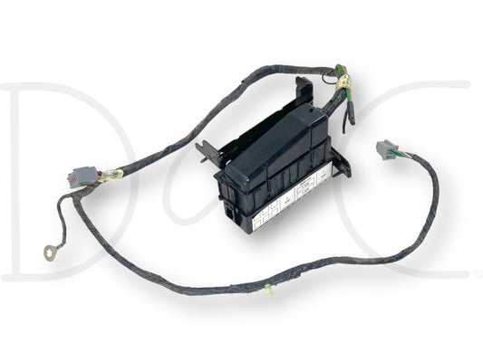 08-10 Ford F250 F350 Upfitter Aux Auxiliary Switch Wiring Harness 8C3T-14A303-AC used wiring harness in good condition with light wear, compatible with 2008-2010 Ford F-250, F-350, F-450, F-550 Super Duty trucks, designed for auxiliary switch installation.