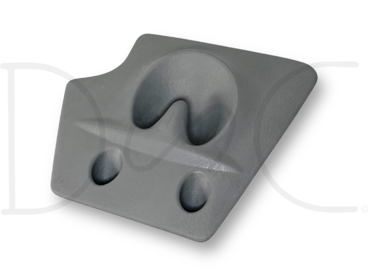 99-04 Ford F250 F350 Center Dash Trash Bag Hook Ashtray Delete Panel Gray OE, used condition with light wear, designed to fit 1999-2004 Ford F-250, F-350, F-450, and F-550 trucks, made of gray durable material for center dash mounting and ashtray deletion.