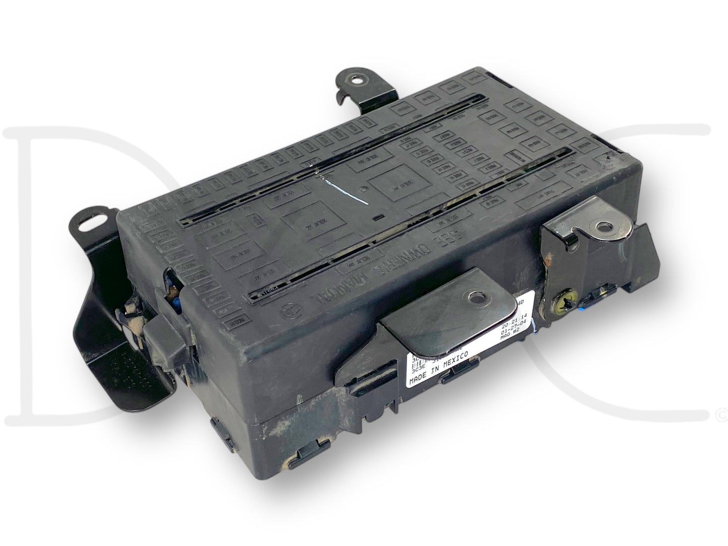 03-04 Ford F250 F350 Dash Interior Fuse Box Relay Module OE 3C3T-14A067-Ed in used good condition with light wear, removed from a 2004 Ford F-350 Lariat 6.0 Diesel 4WD. Durable black plastic housing designed for 2003-2004 Ford Super Duty trucks.