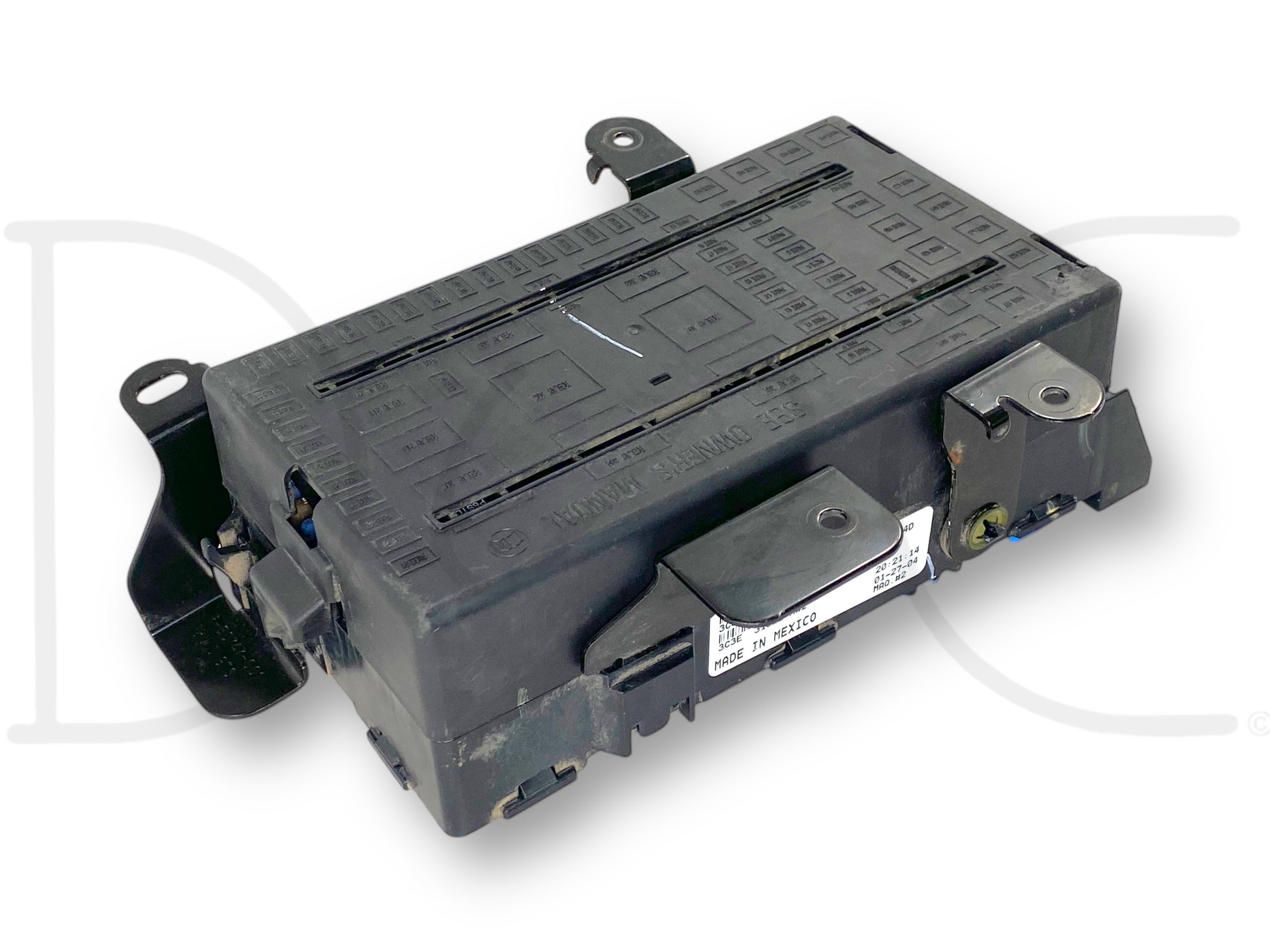 03-04 Ford F250 F350 Dash Interior Fuse Box Relay Module OE 3C3T-14A067-Ed in used good condition with light wear, removed from a 2004 Ford F-350 Lariat 6.0 Diesel 4WD. Durable black plastic housing designed for 2003-2004 Ford Super Duty trucks.