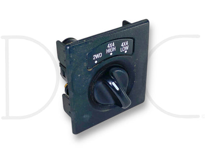 99-04 Ford F250 F350 4X4 4WD ESOF Transfer Case Switch OE used part with light wear, compatible with 1999-2004 Ford F-250, F-350, F-450, and F-550 trucks, featuring controls for 2WD, 4X4 High, and 4X4 Low drive modes.