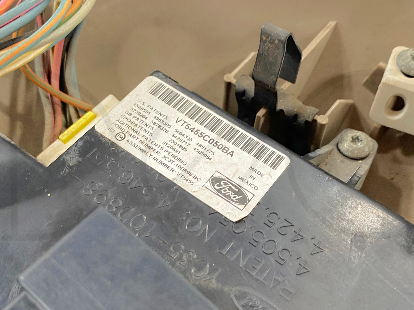 03-04 Ford F250 F350 Sunroof Switch Overhead Console OE Sun Roof *Blem*