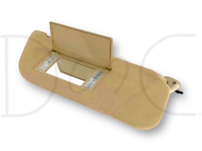 02-07 Ford F250 F350 RH Right Passenger Sun Visor Tan W/ Lighted Mirror OEM