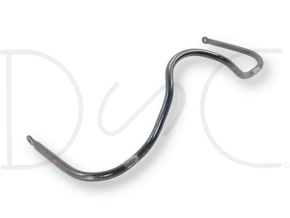 99-04 Ford F350 Super Duty DRW Dually Pickup Rear Axle Stabilizer Sway Bar OE, used condition with light wear, black metal bar designed for stability and sway reduction on heavy-duty Ford F-350 trucks from 1999 to 2004.