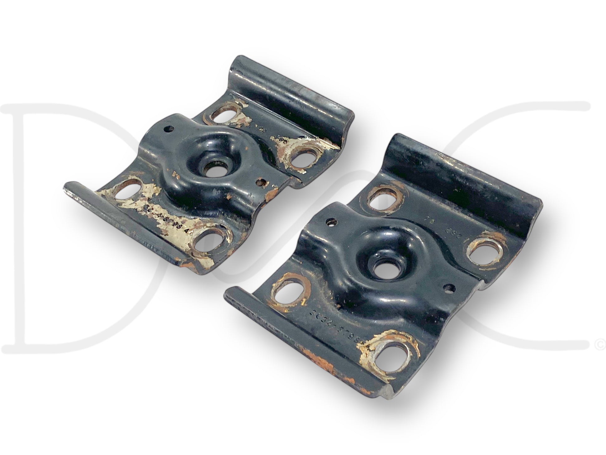 99-10 Ford F250 F350 Rear Axle Leaf Spring U Bolt Plate Set 3C34-5798-Aa, used with light wear, black metal plates designed for Ford Super Duty trucks including 6.0L Powerstroke models, suitable for 1999-2007 F-250 and F-350 applications.