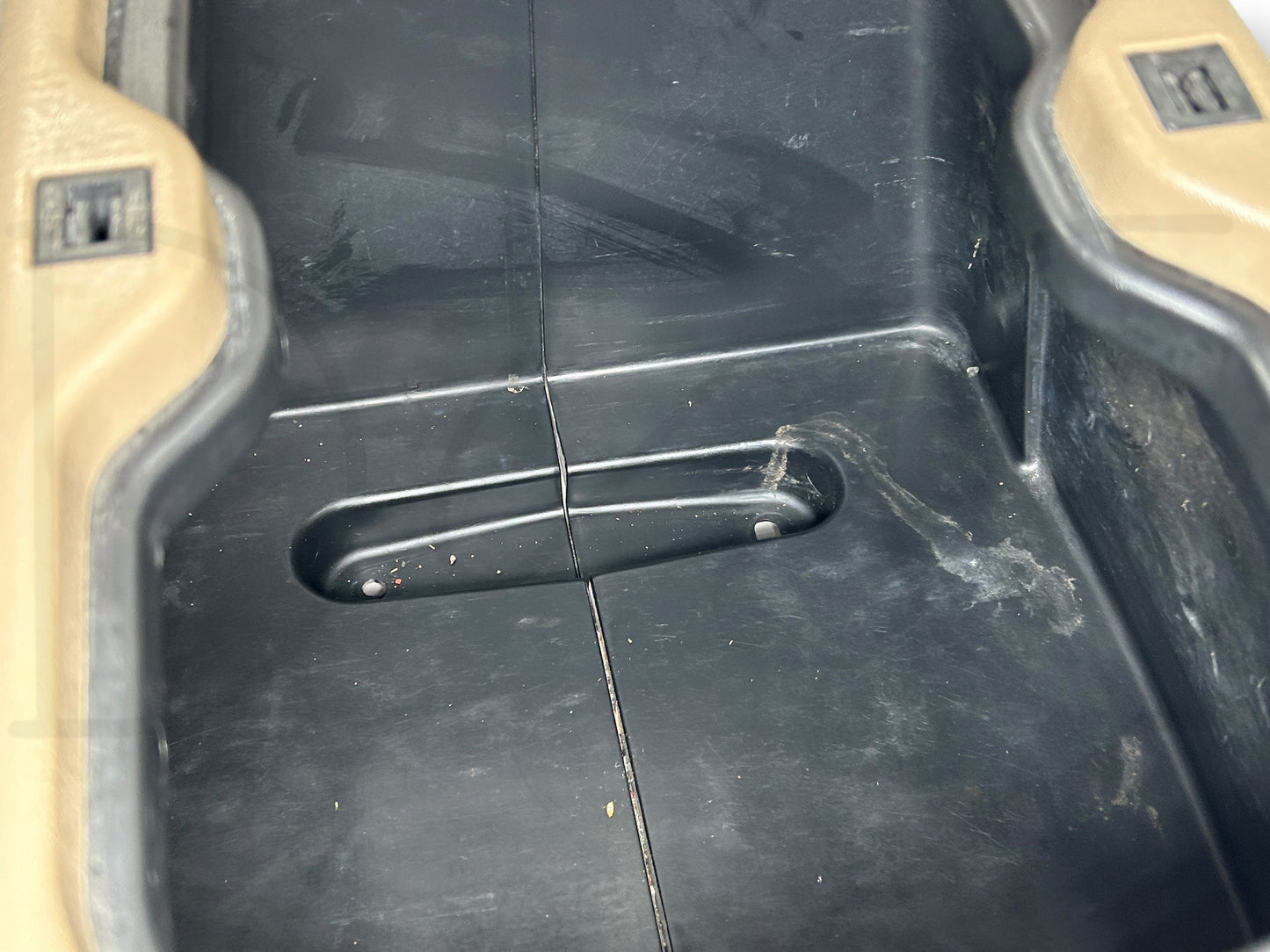 03-07 Ford F250 F350 King Ranch Center Console Floor Storage Tan Leather OE