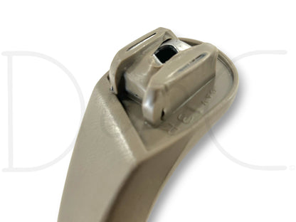 03-07 Ford F250 F350 King Ranch RH Right Passenger Rear Grab Handle B Pillar