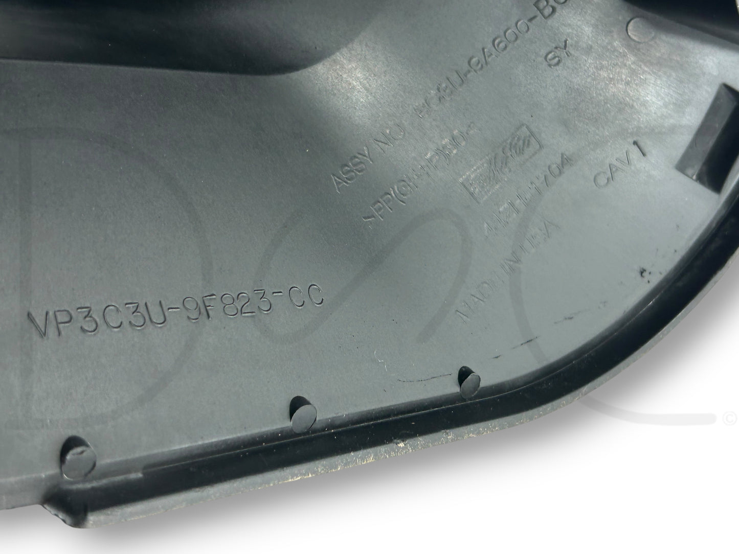 03-07 Ford F250 F350 6.0 6.0L Air Intake Inlet Housing Lid Filter Front Cover OE