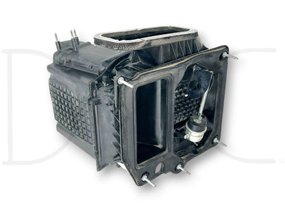 03-07 Ford F250 F350 Exterior HVAC Under Hood Air Box Blower Motor Housing OEM