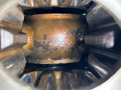 99-04 Ford F250 F350 SRW Sterling 10.5 Rear Axle Diff Carrier Limited Slip