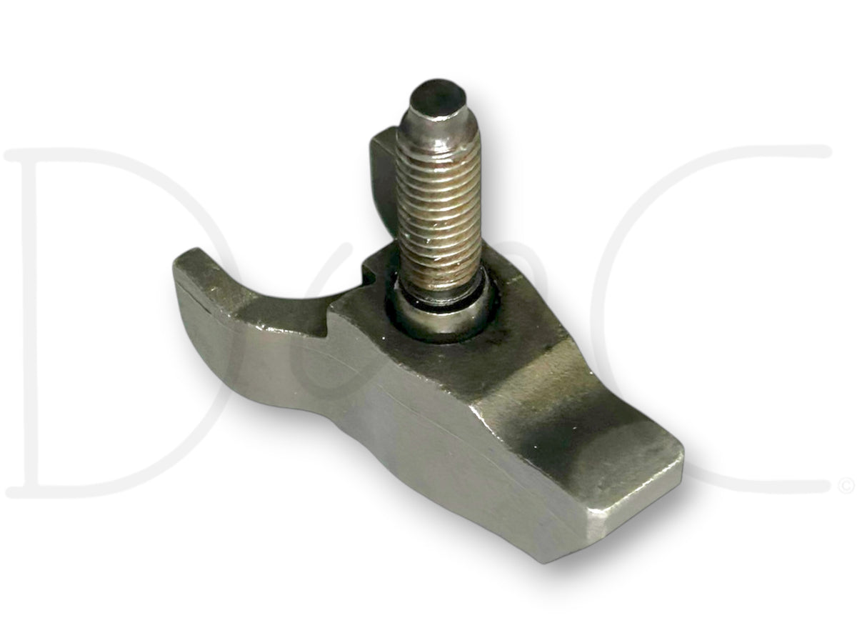 03-05 Ford 6.0 6.0L Diesel T40 Fuel Injector Retainer Hold Down Clamp 1838901C4