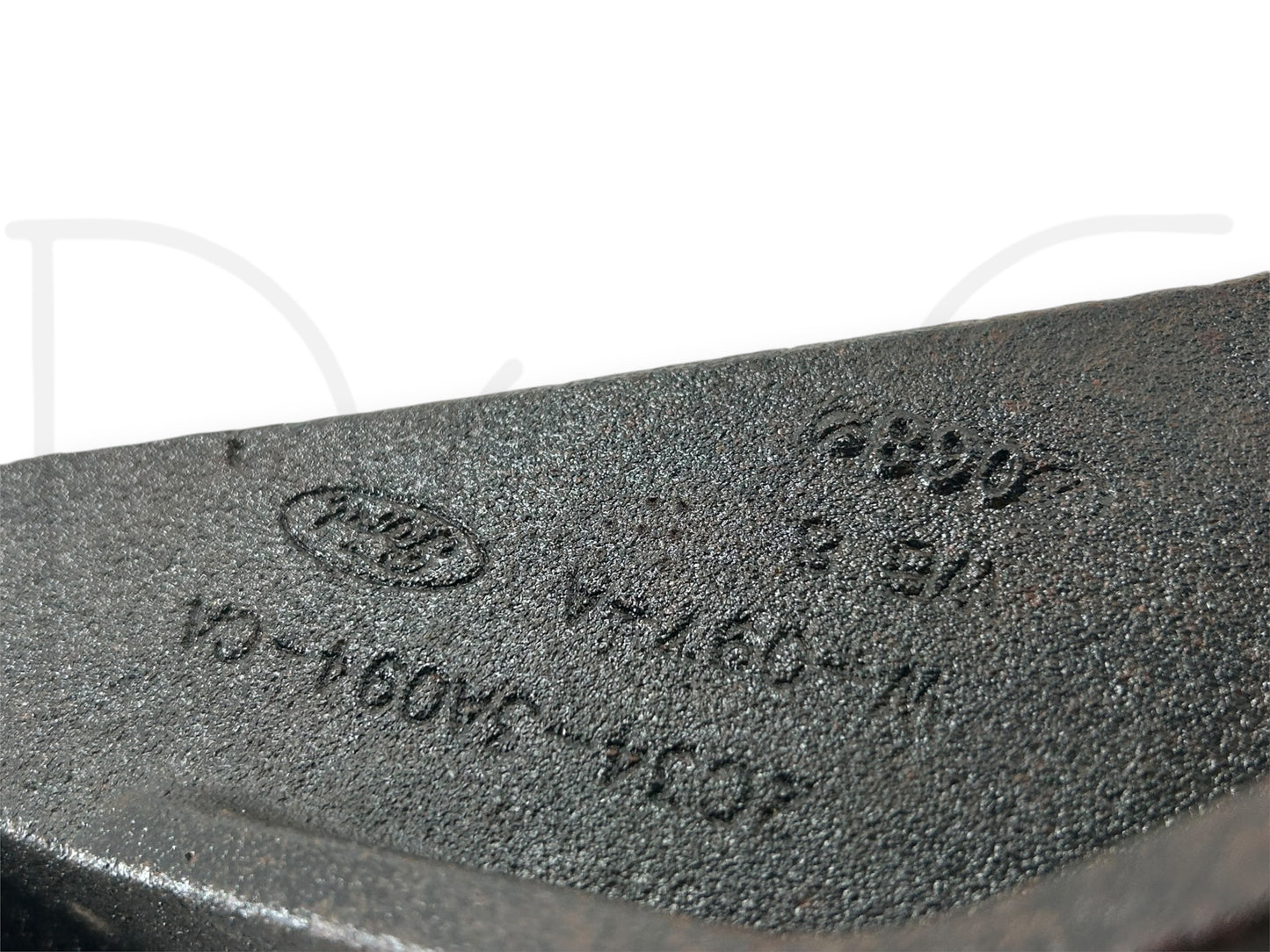 99-04 Ford F250 F350 4X4 4WD Track Bar Bracket Frame Mount OE 2C34-3A094-Ca
