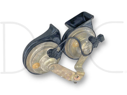99-01 Ford F250 F350 Horn Set Hi Low Dual Tone Horns OEM
