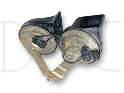 99-01 Ford F250 F350 Horn Set Hi Low Dual Tone Horns OEM