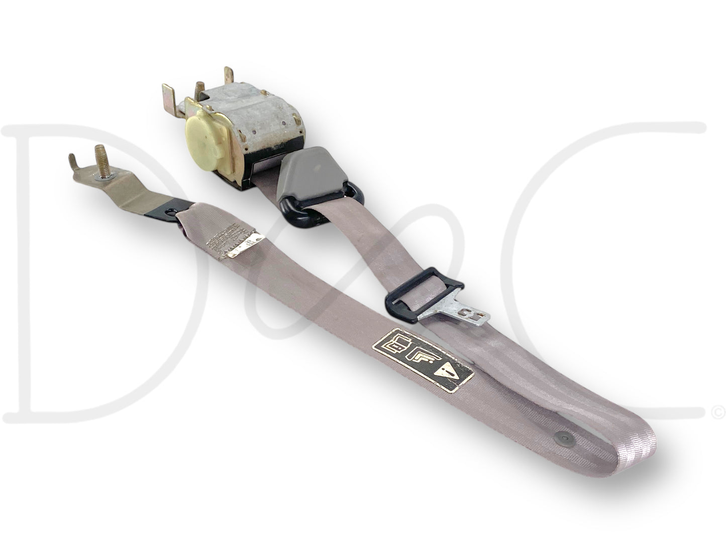 99-04 Ford F250 F350 Extended Cab LH Left Driver Rear Seat Belt Seatbelt Gray OE with metal retractor mechanism and mounting brackets, used condition with light wear, compatible with 1999 to 2004 Ford F-250, F-350, F-450, and F-550 trucks.