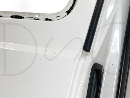 99-07 Ford F250 F350 Extended Cab RH Right Passenger Rear Door Z1 White