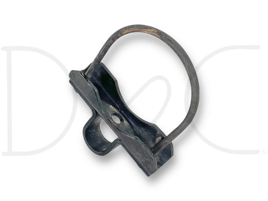 85-04 Ford F250 Rear Axle Stabilizer Sway Bar Mount Bracket OE E5Ta-4A047-Aa used part with light wear, made of durable metal, designed for Ford F-250 and F-350 models from 1985 to 2004, compatible with diesel and Powerstroke engines.