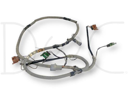 99-00 Ford F250 F350 SRW Pickup Bed Taillight Wiring Harness F81B-13A409-C321K used wiring harness with multiple connectors and protective tubing, compatible with 1999 and 2000 Ford F-250 and F-350 pickup trucks, showing light wear and one broken clip.