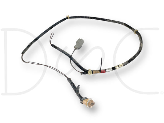 1999 Ford F250 F350 Rear Bumper License Plate Light Harness F81B-13412 *Blem* with wiring harness featuring one bulb socket cut or missing, suitable for 1999 Ford F-250 F-350 F-450 F-550 trucks, used OE part for repair or parts.