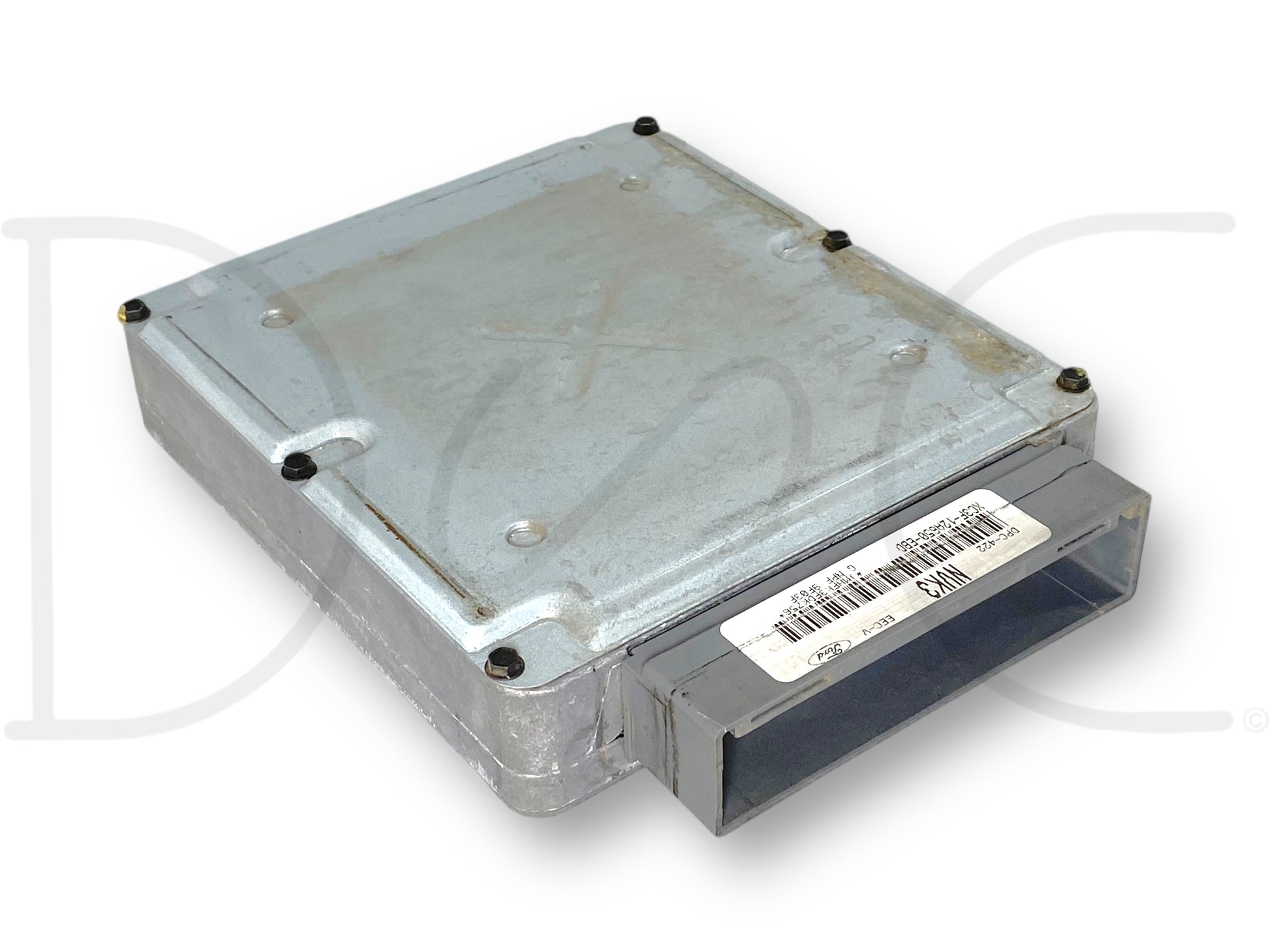 1999 Ford F250 F350 7.3 7.3L Diesel PCM Nvk3 ECM Computer Module Xc3F-12A650-EBd used engine control module with light wear, compatible with 1999 F-250 F-350 F-450 F-550 trucks, made of metal housing with a connector port for wiring harness installation.