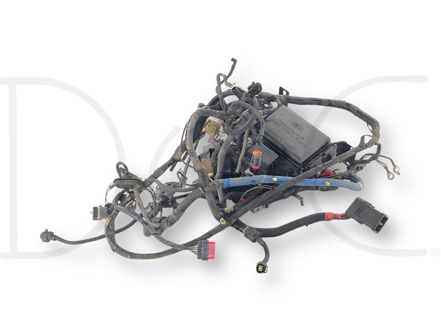 1999 Ford F250 F350 7.3 Diesel Auto Front Body Wiring Harness Xc35-12A581-P260F used wiring harness with light wear, broken clips on parking light and headlight plugs, and wires tapped at corner marker light plugs for Ford F-250 F-350 F-450 F-550 trucks.