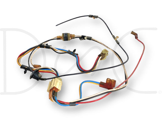Used wiring harness with various color-coded vacuum lines and connectors for HVAC system, displaying light wear and good condition, suitable for 99-04 Ford F250 F350 models, labeled as 99-04 Ford F250 F350 HVAC Temp Control Panel Vacuum Lines Line Harness Hoses OE.