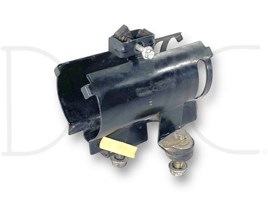 99-02 Ford F250 F350 7.3 7.3L Frame Mounted Fuel Lift Pump Bracket OE used part with light wear and missing foam pad, compatible with 1999-2002 Ford F-250, F-350, F-450, F-550 trucks, suitable for 7.3 powerstroke diesel engine applications.