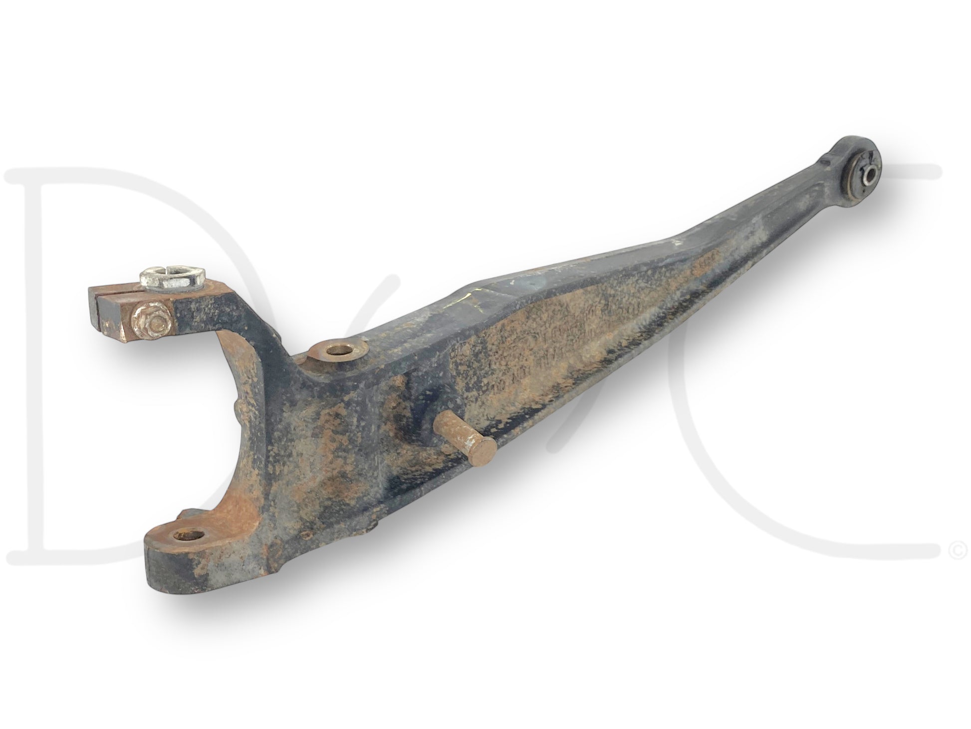 99-07 Ford F250 F350 2WD Front RH Right Passenger Axle I Beam Arm F81A-3006-AB used axle arm with light wear and rubbing bushing worn, compatible with 1999-2007 Ford Excursion, F-250, and F-350 trucks with 7.3L diesel and 4R100 transmission.